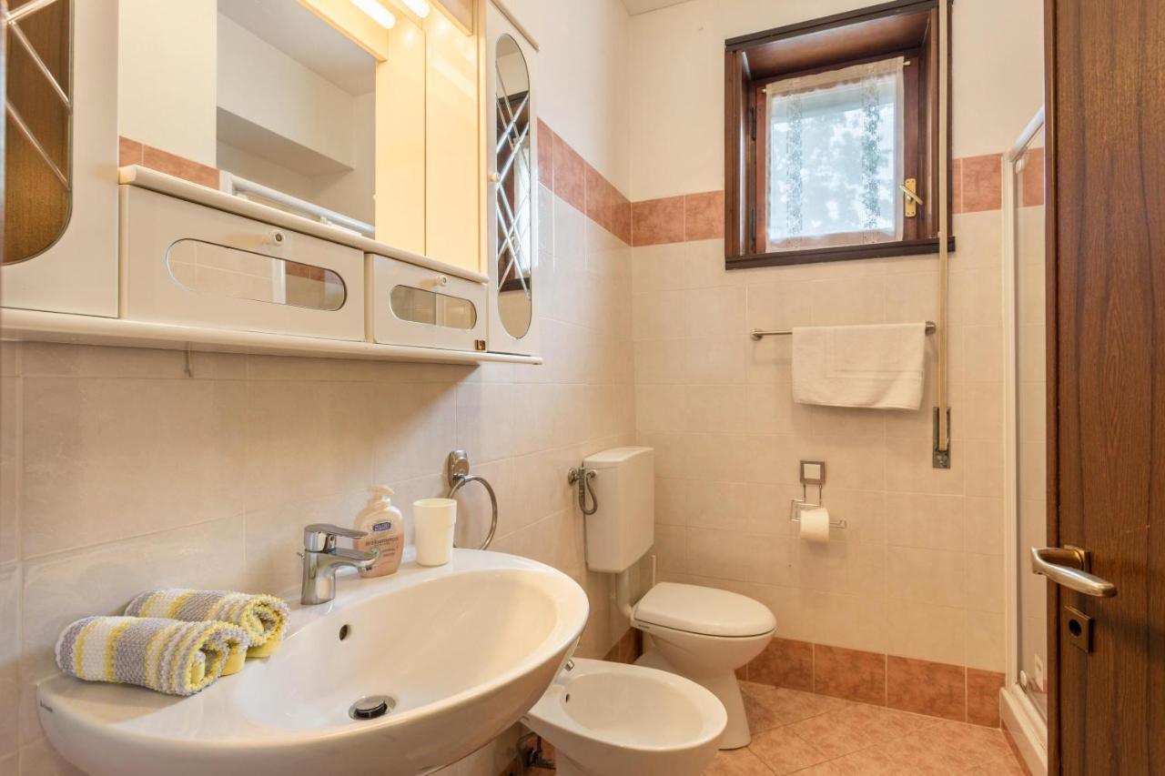 Apartament La Terrazza Brunate Zewnętrze zdjęcie